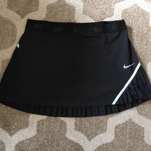 Nike Golf Skort with Pleated Butt and Pocket